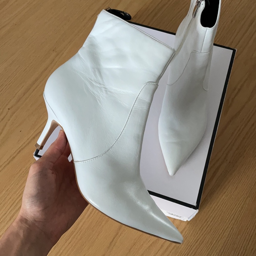GUESS White Leather Booties